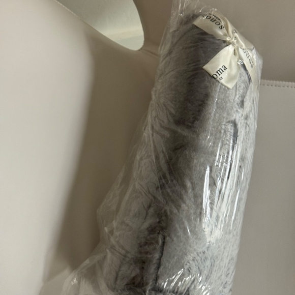 Sonoma Lavender Spa Bolster Roll Platinum Angora Grey Gray Silver Heatable NEW - Picture 11 of 16